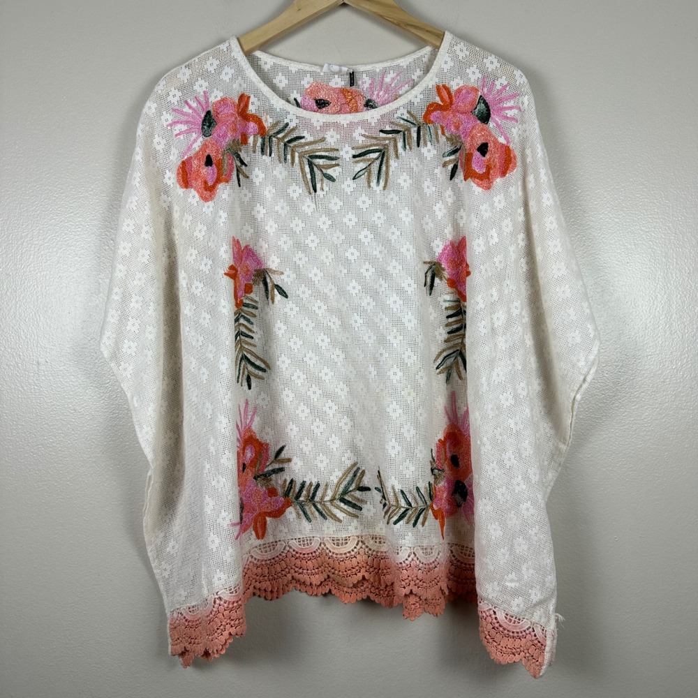 Akemi + Kin Women's M Blouse White Floral Embroidered Eyelet Lace Crochet Boho